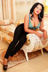 Mersin Yabancı Escort Hizmetinizde: Duygularınıza Terapi Olacak Bir Deneyim