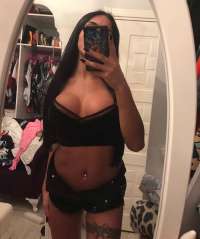 VIP Mersin Escort Aylin Sizleri Bekliyor!